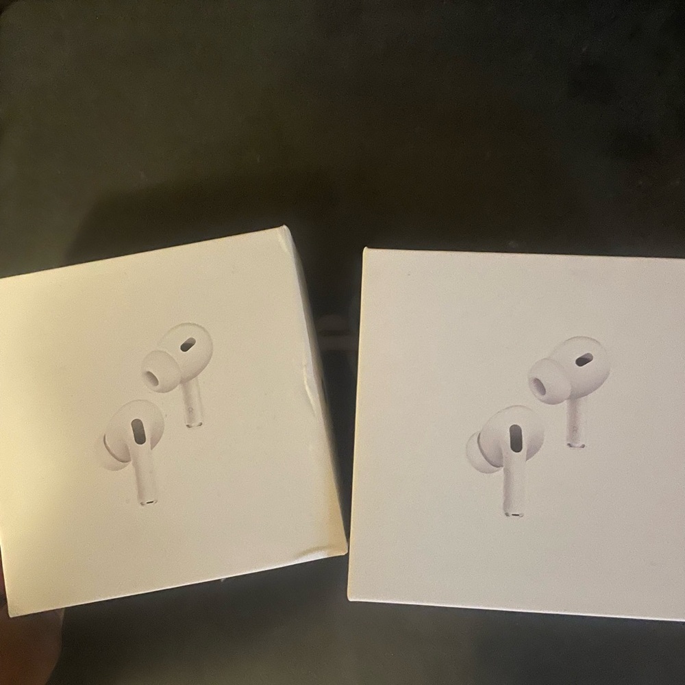 Apple Pro 2nd Generation Bluetooth Earbuds Earphone with Charging Case US